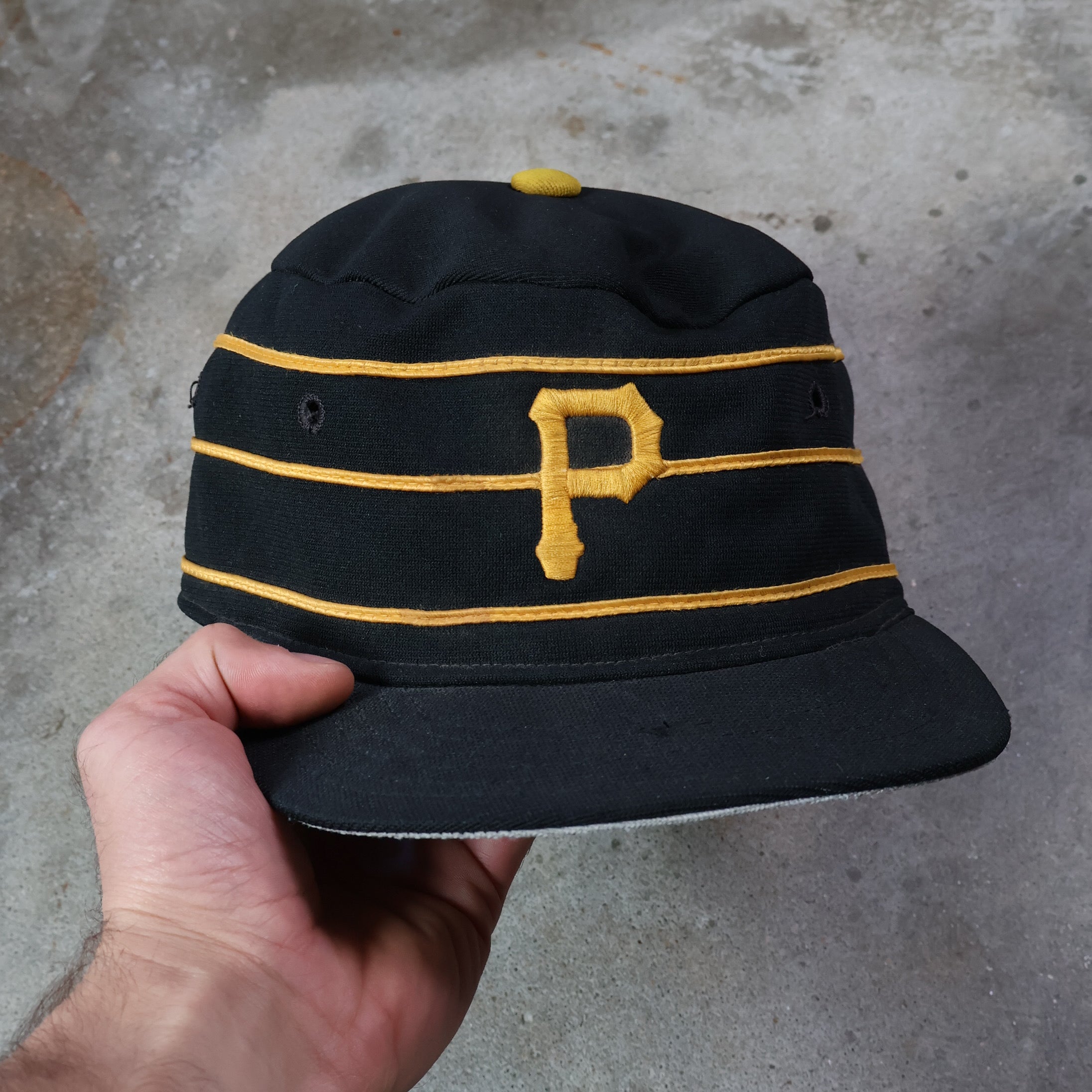 Pittsburgh Pirates 80s Fitted Hat