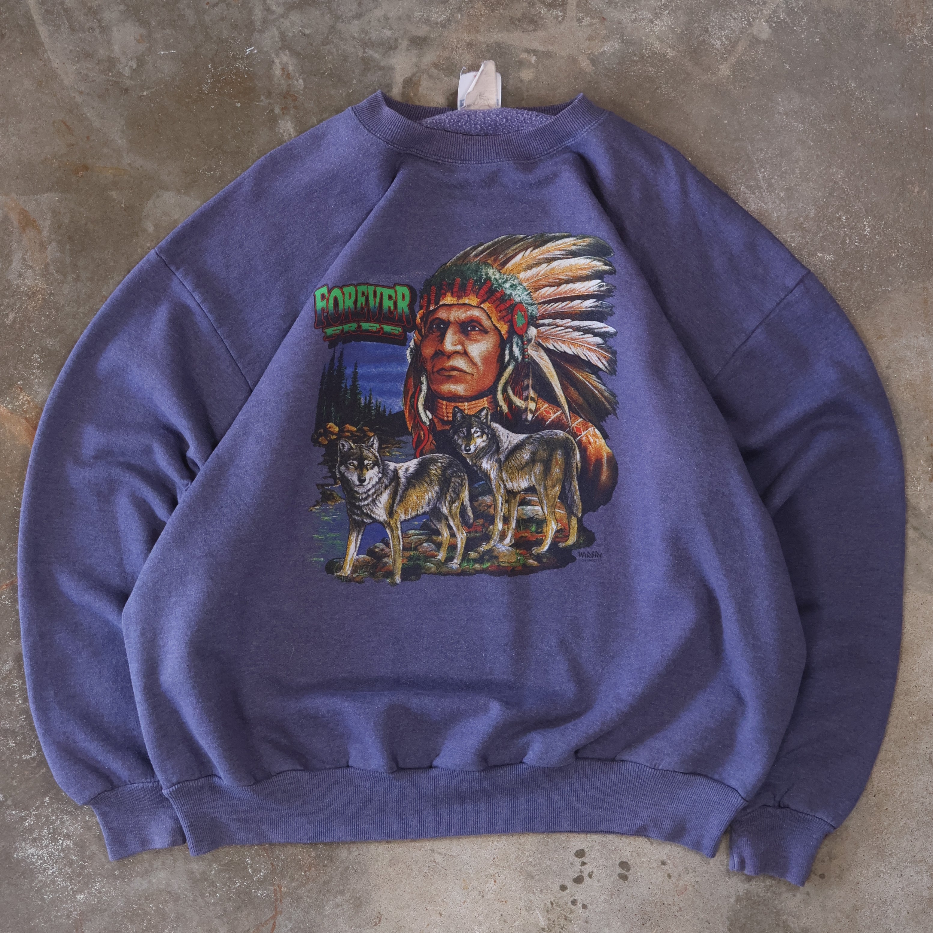 Forever Free Native American Sweatshirt 90s (XL)