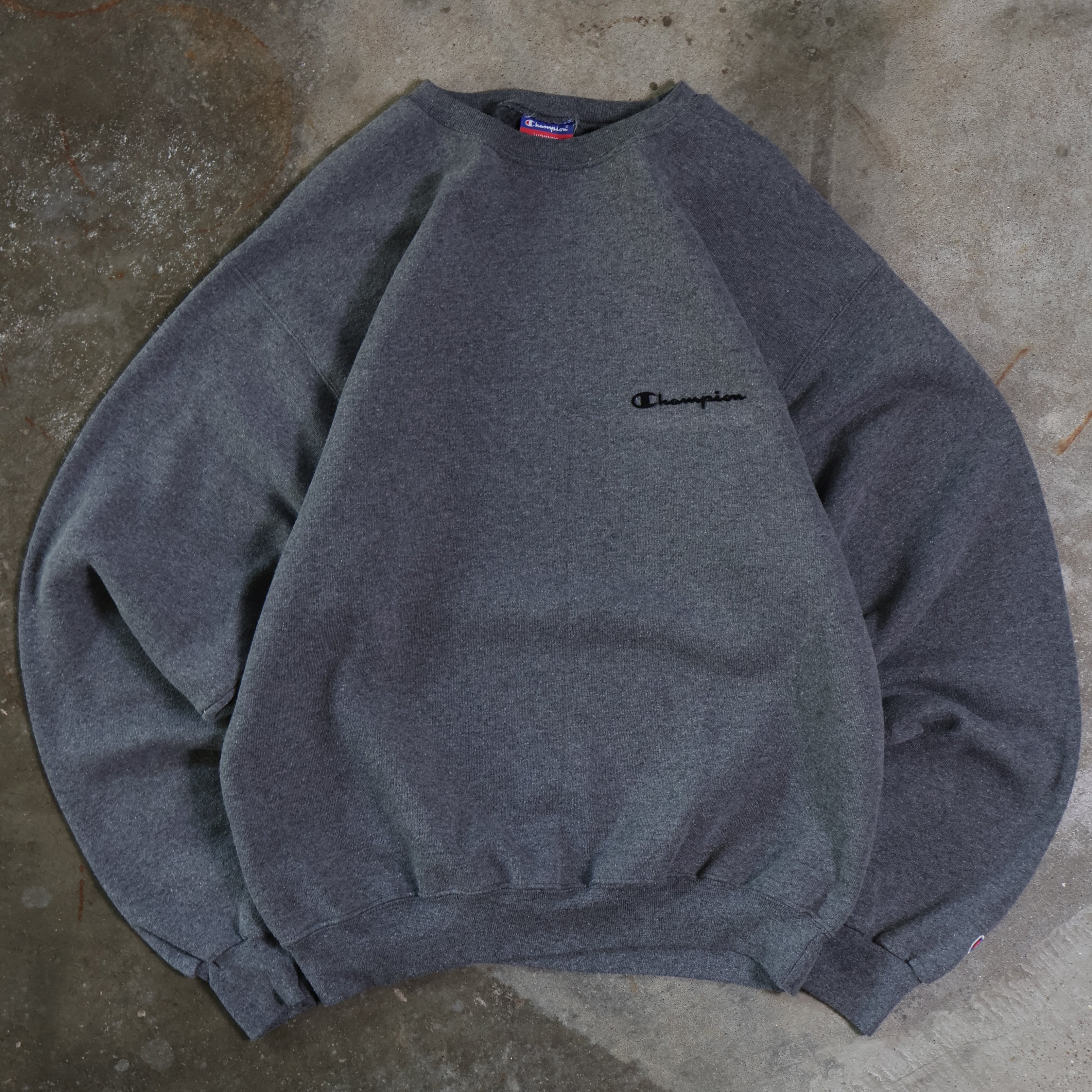 Gray Champion Spellout Sweatshirt 00s (Medium)