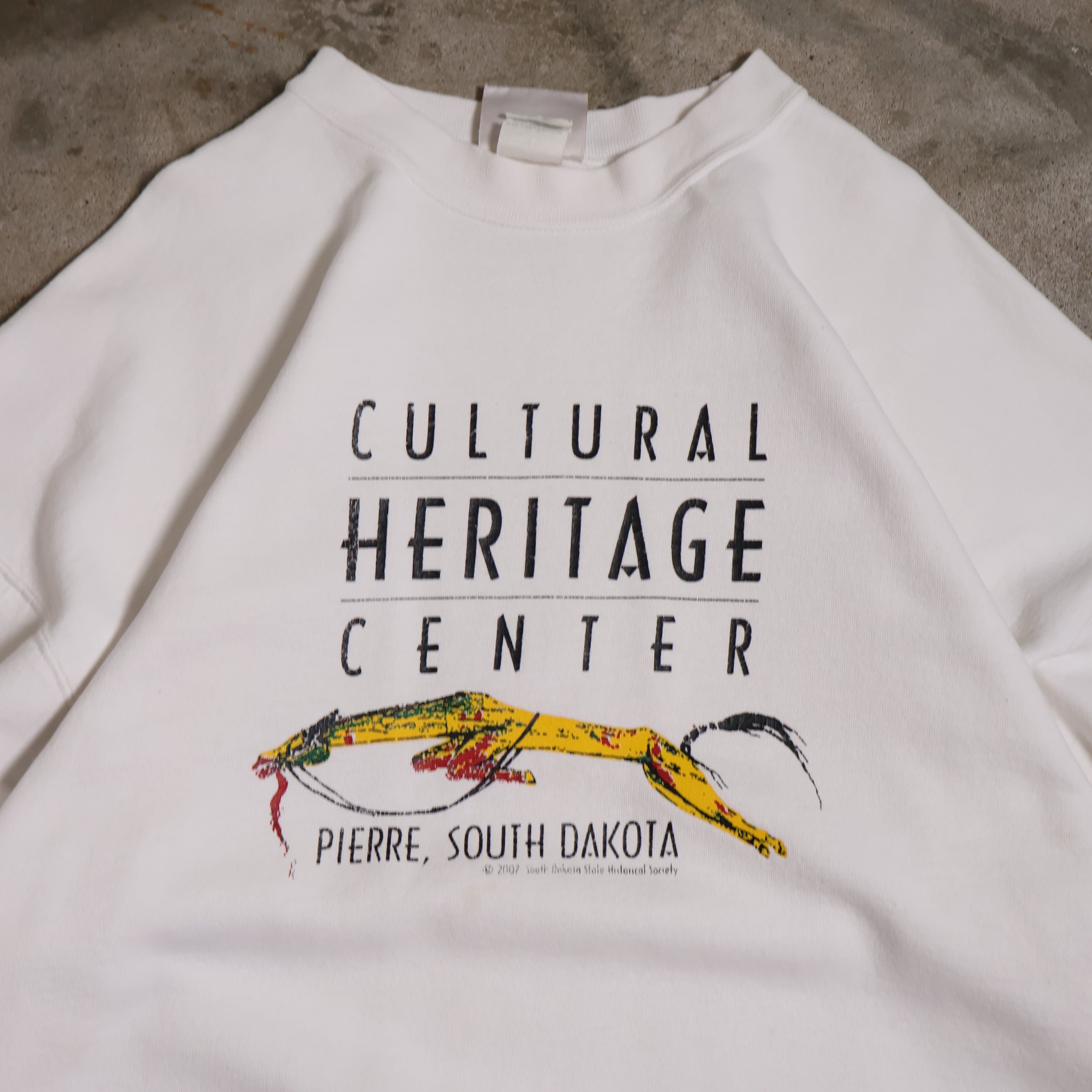 Cultural Heritage Center Sweatshirt 2007 (XL)