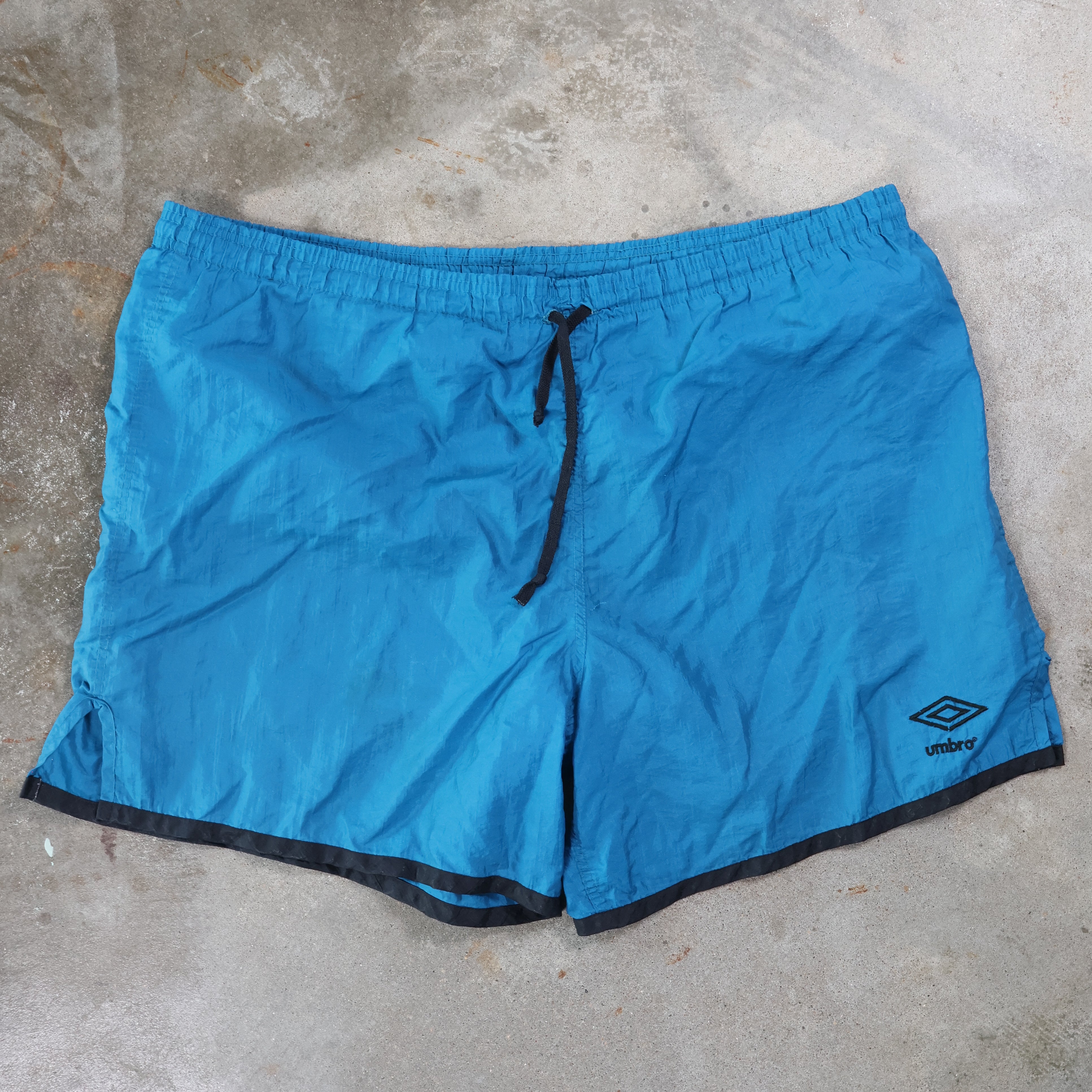 Blue Umbro Nylon Shorts 90s (XL)