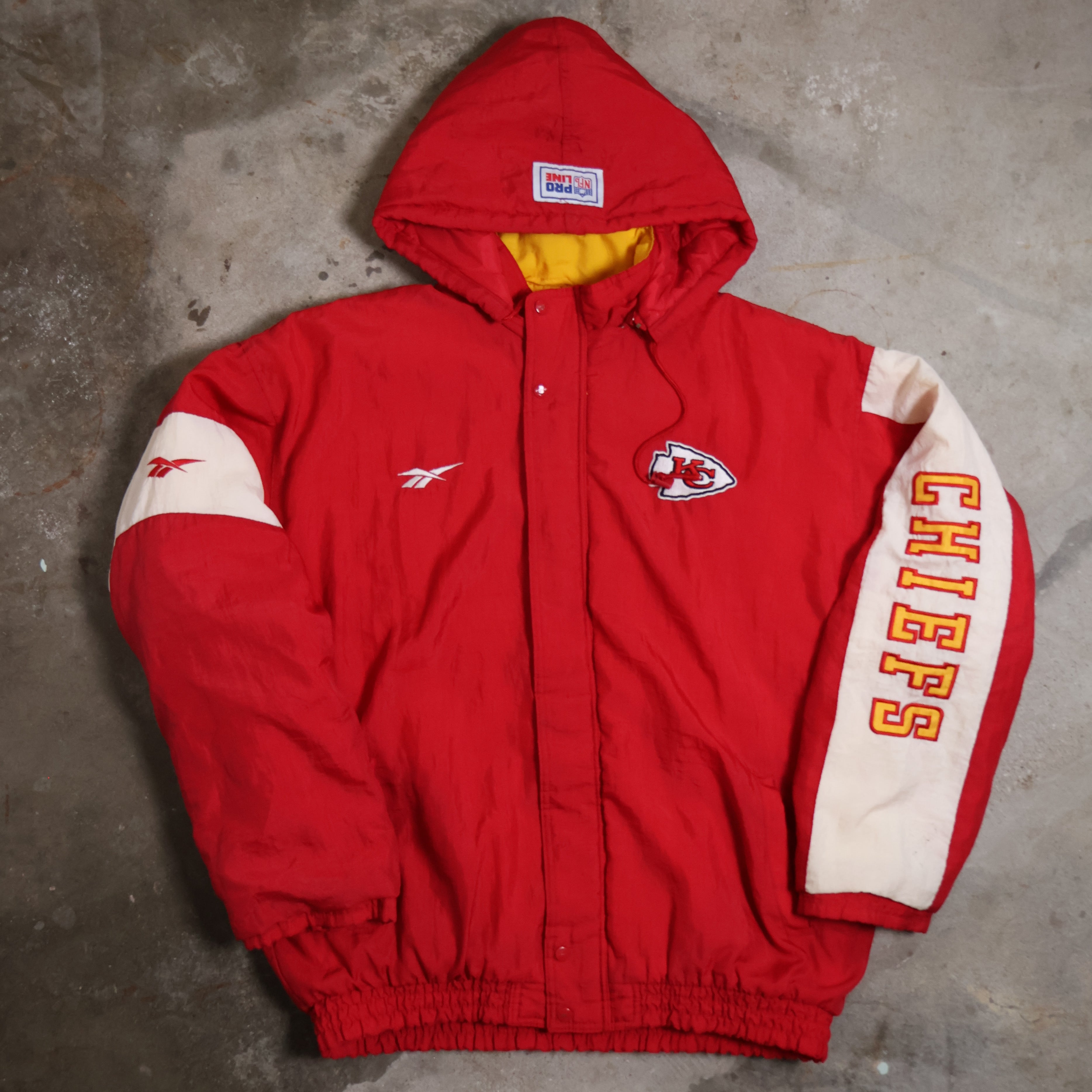 KC Chiefs Reebok Puffer Jacket 90s (XL)