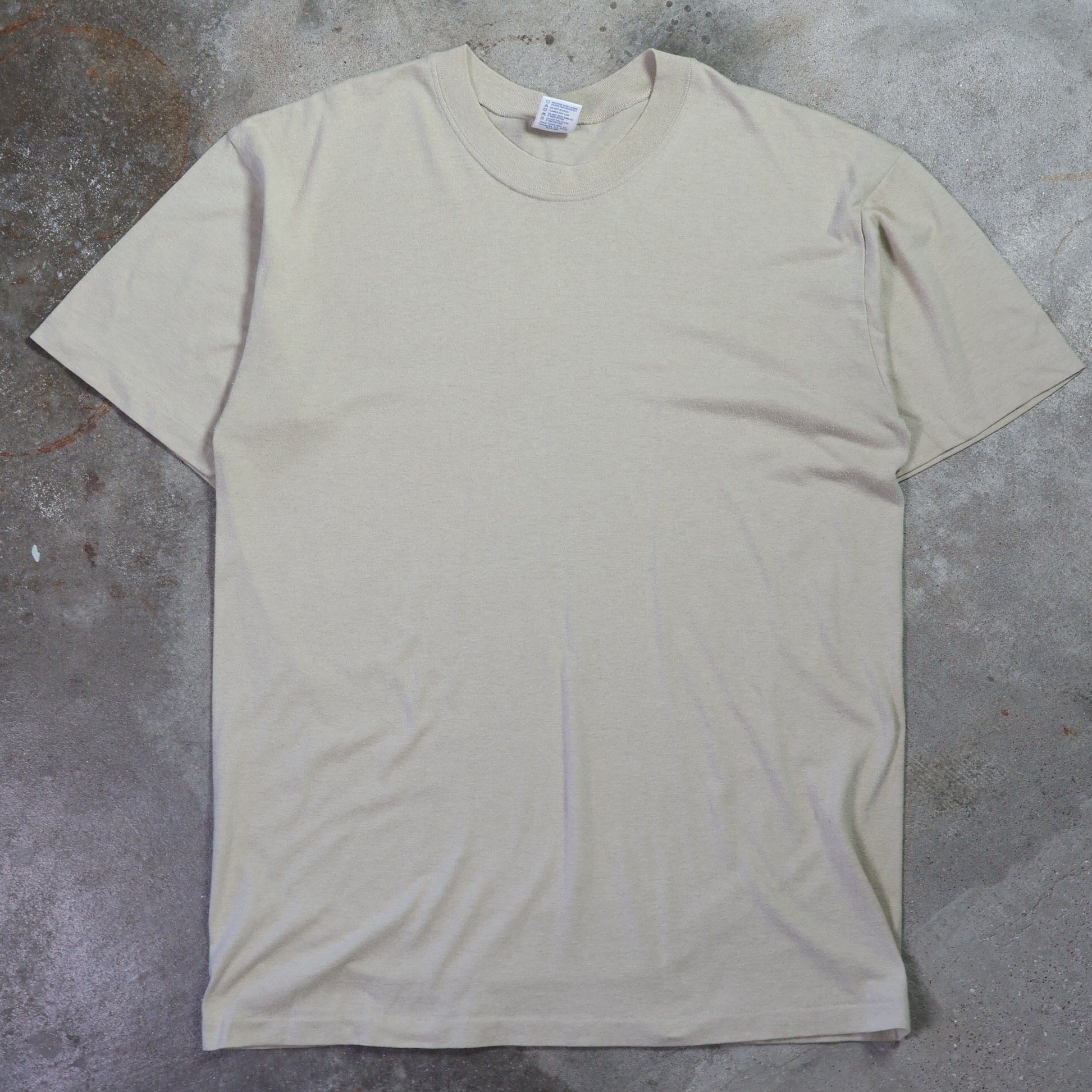 Tan Blank T-Shirt 90s (Large)