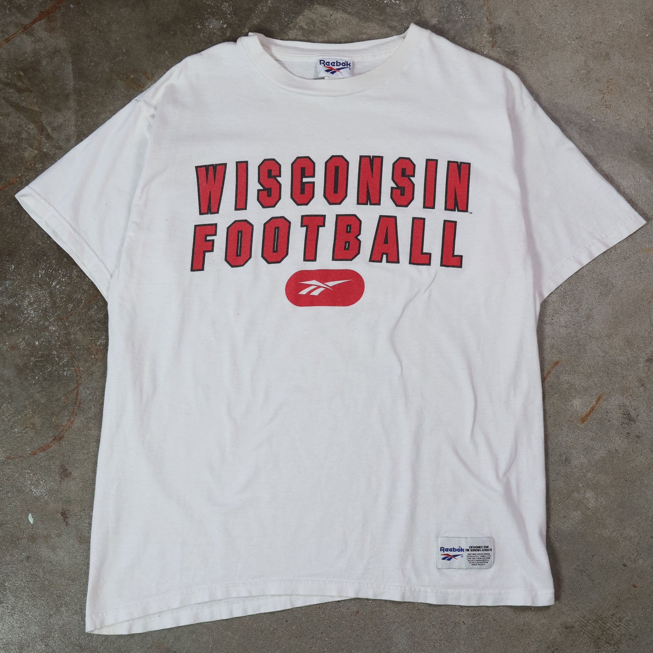 Wisconsin Football Reebok T-Shirt 90s (Large)