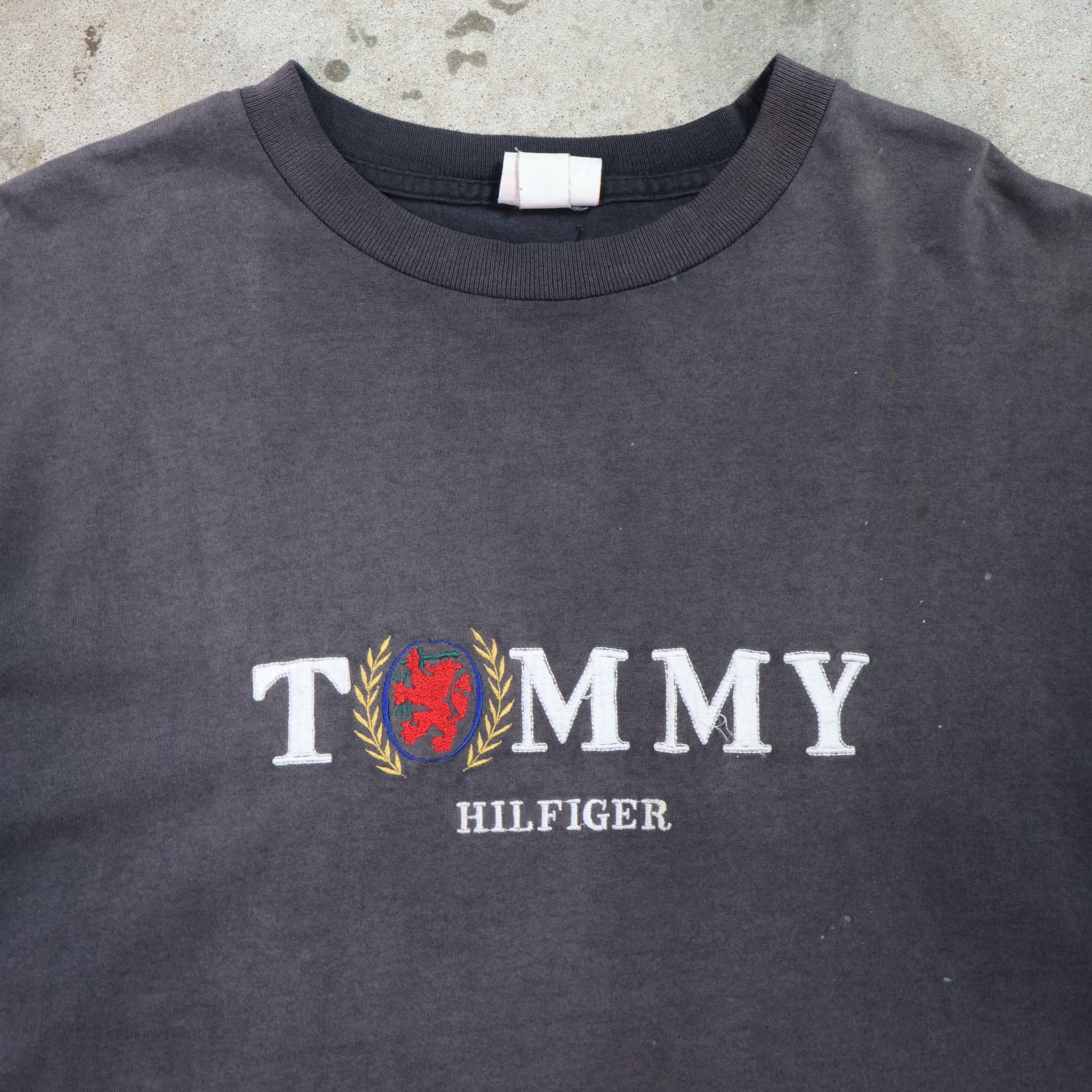 Faded Tommy Hilfiger Bootleg T-Shirt 90s (XL)