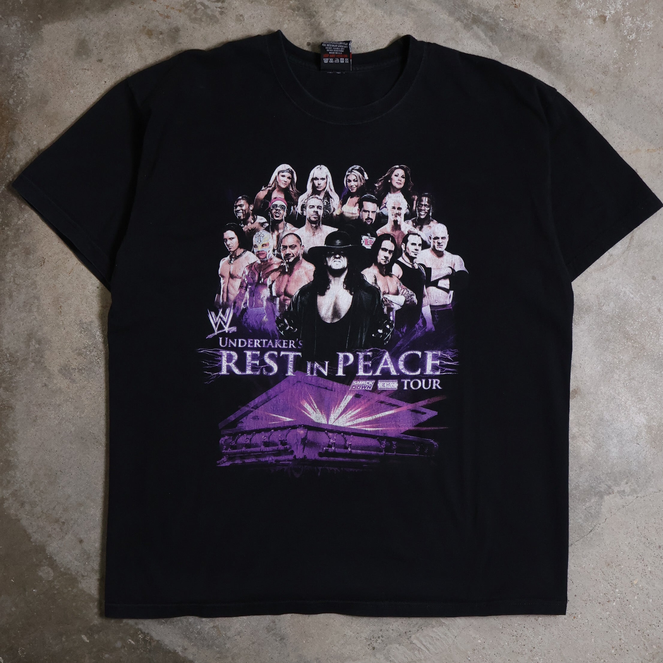 WWE Undertaker's "Rest in Peace" Tour T-Shirt 2009 (XL)