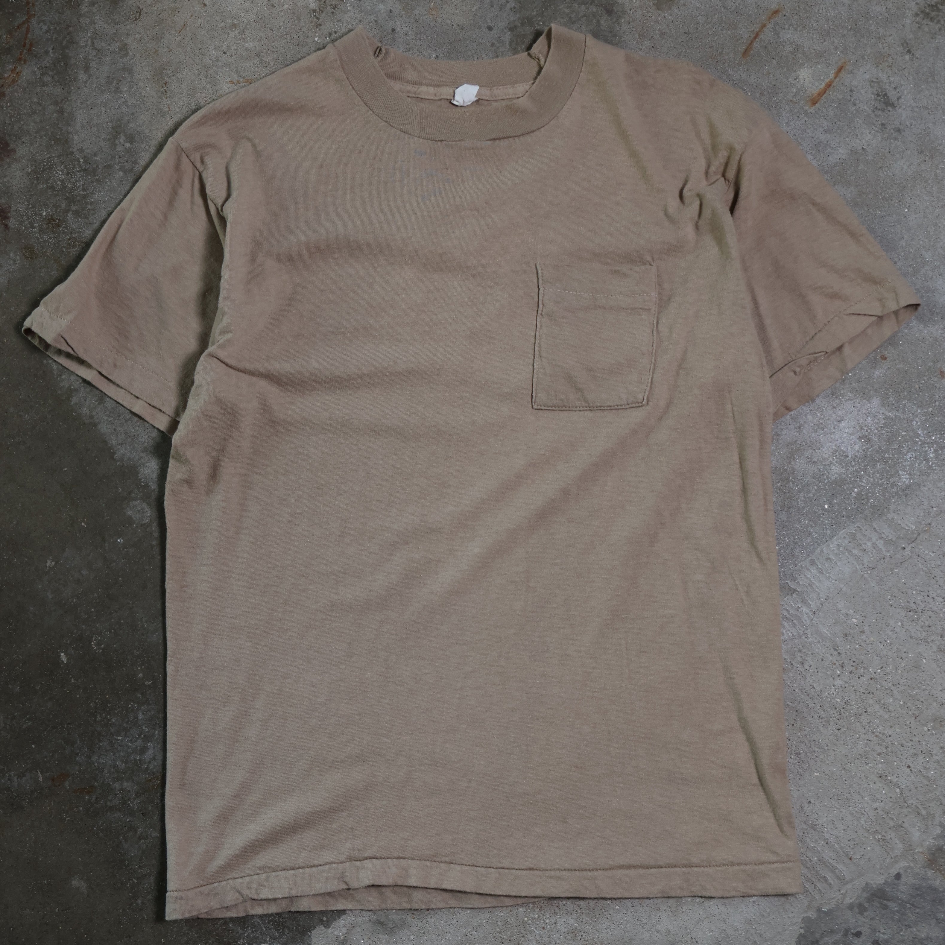 Tan 80s Blank T-Shirt (Medium)