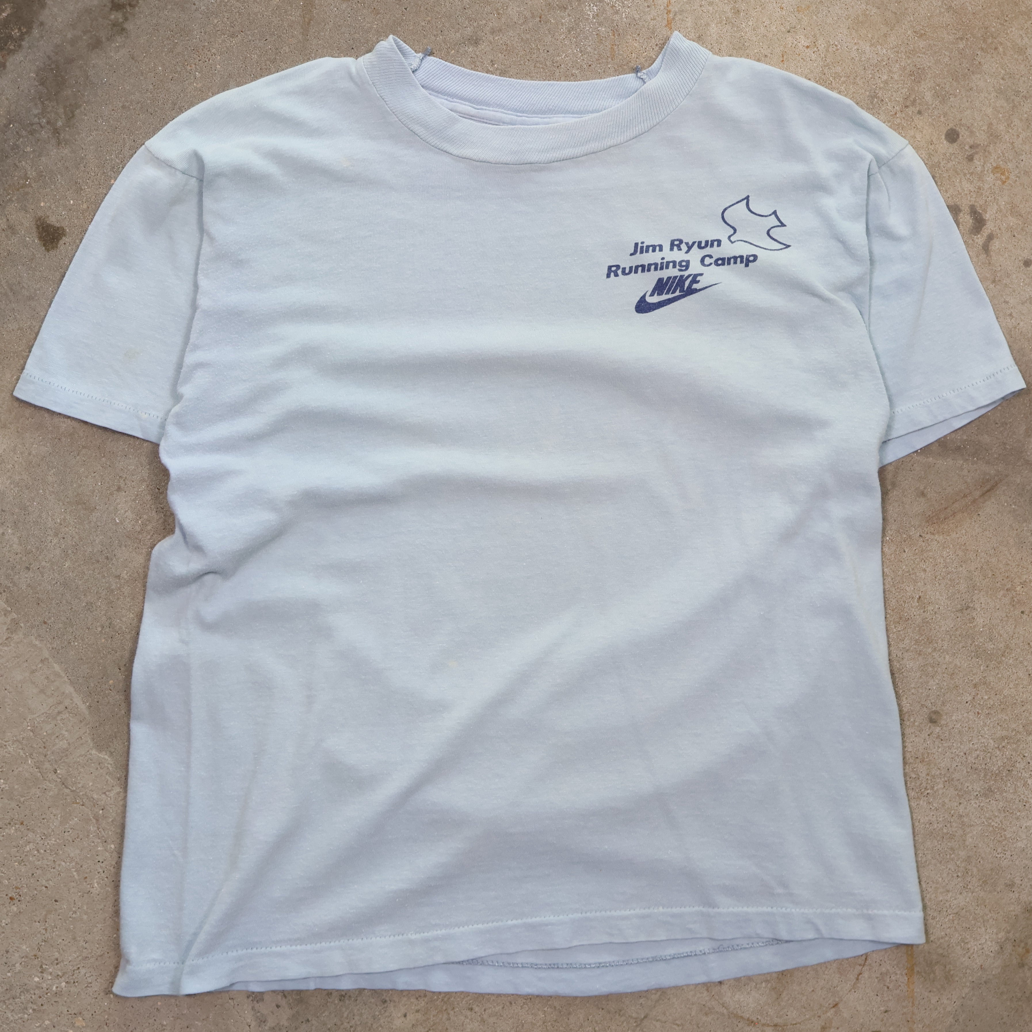 Nike Pinwheel Tag Running Camp T-Shirt 70s (Medium)