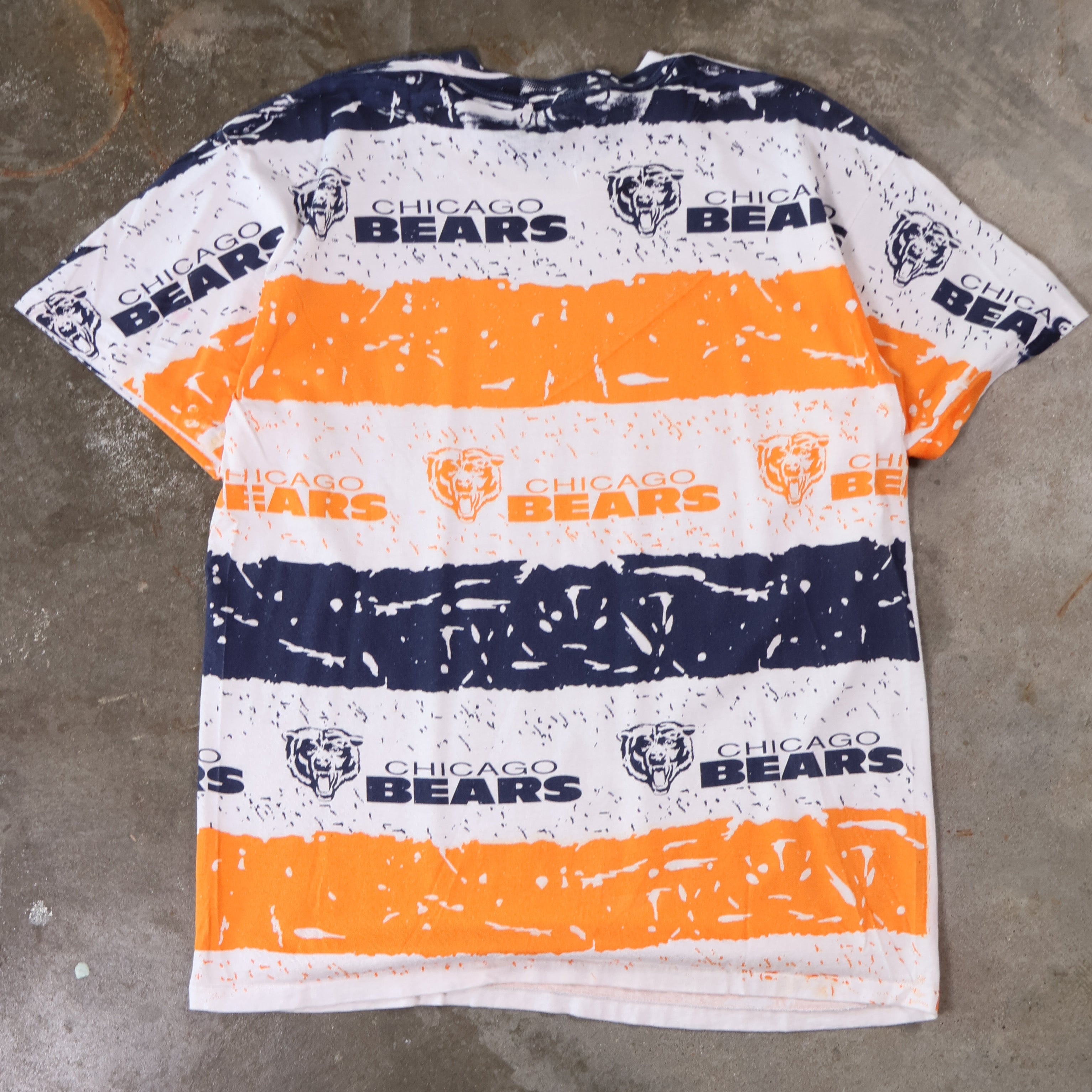 Chicago Bears All Over Print T-Shirt 90s (XL)