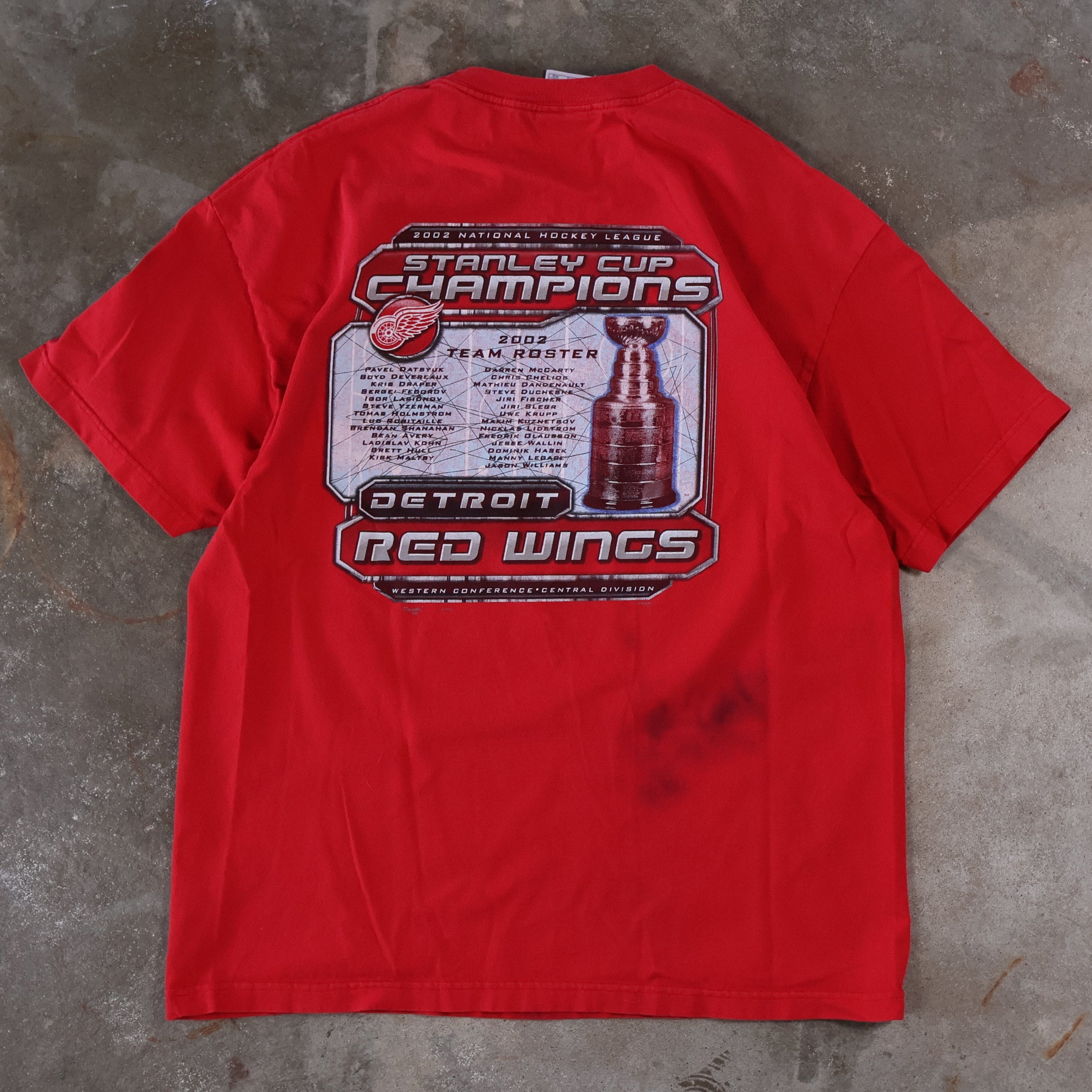 Detroit Red Wings Stanley Cup Champions 2002 T-Shirt  (XL)