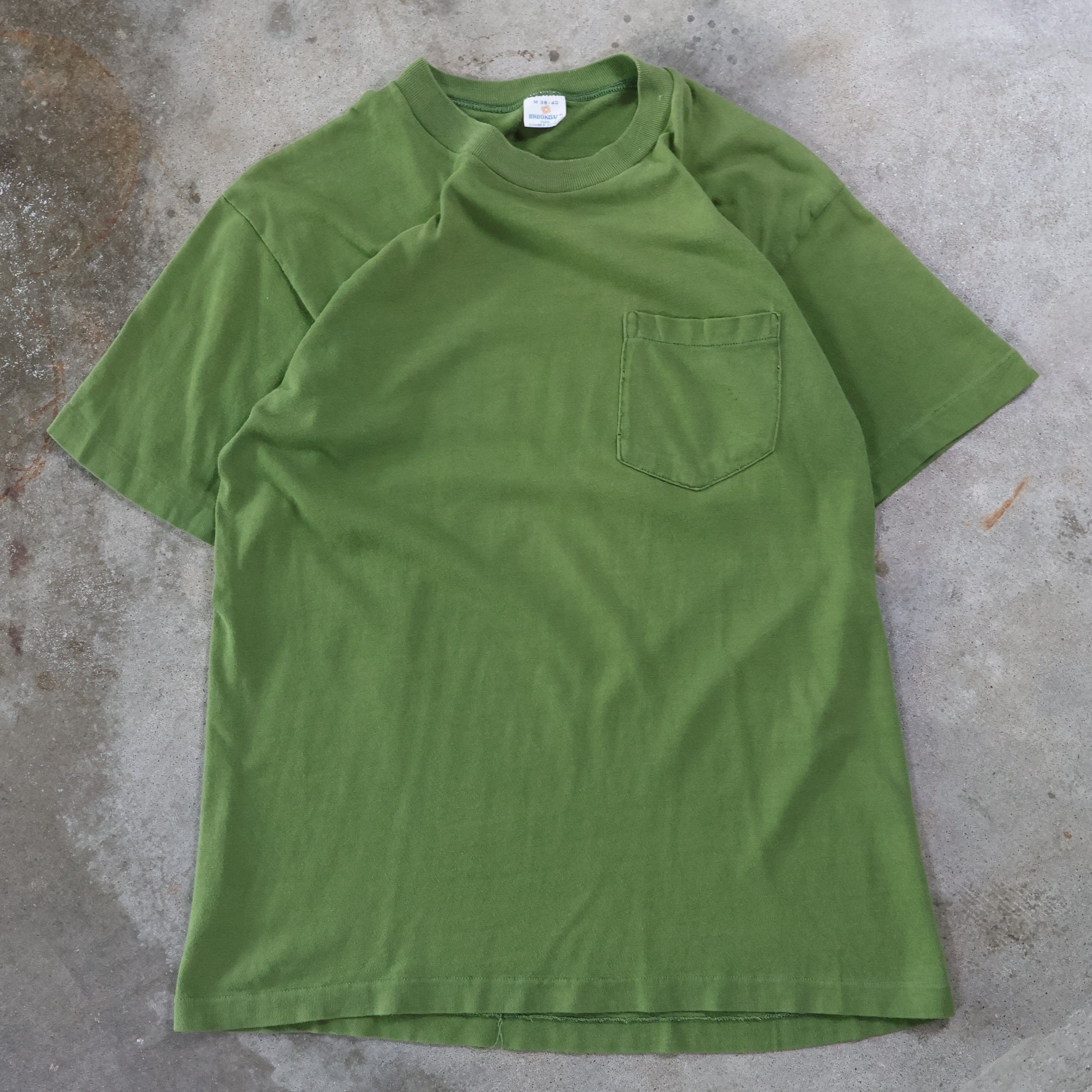 Green Blank Pocket T-Shirt 80s (Medium)