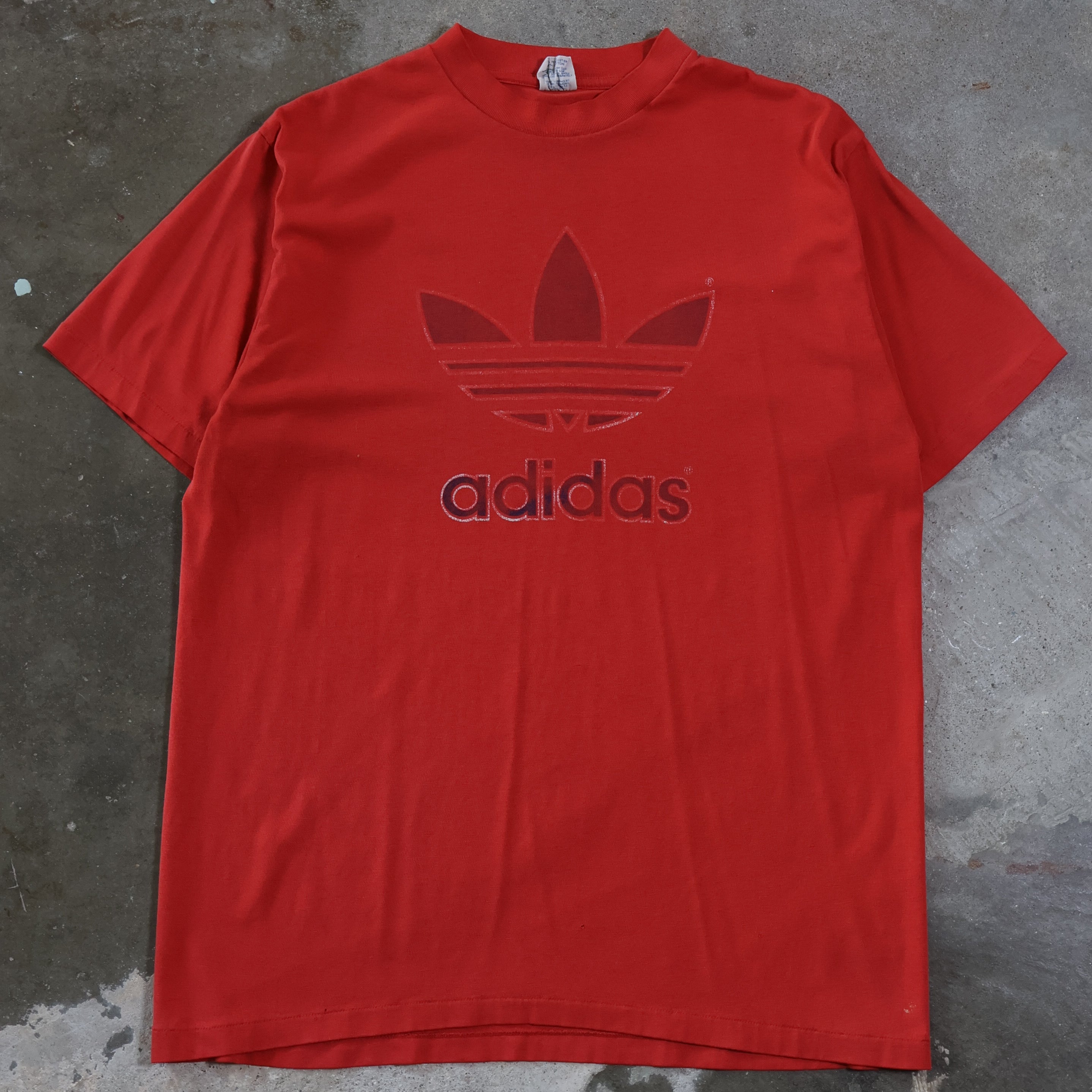 Red Adidas Original Logo T-Shirt 80s (Large)