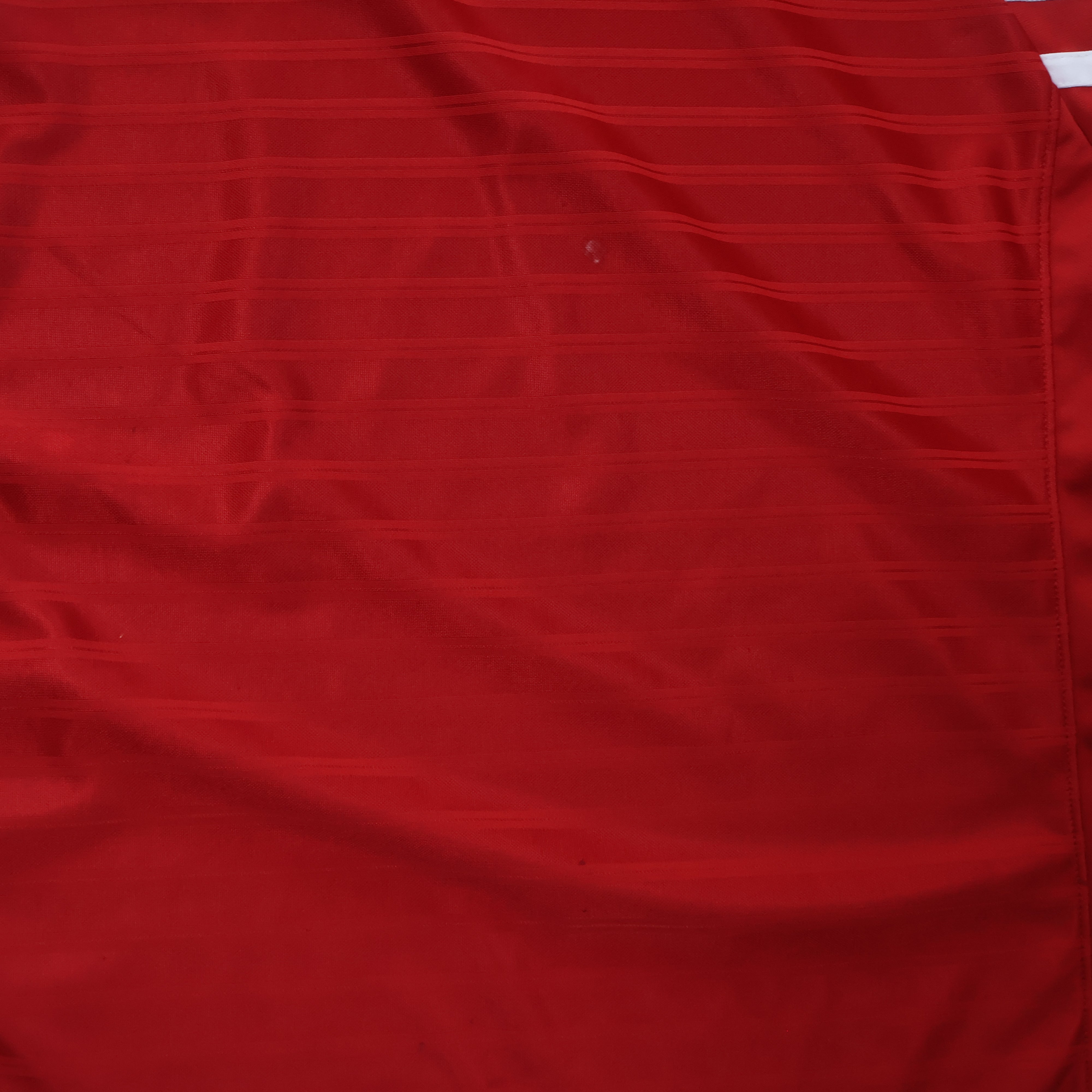 Red Nike Soccer Jersey 00s (Large)