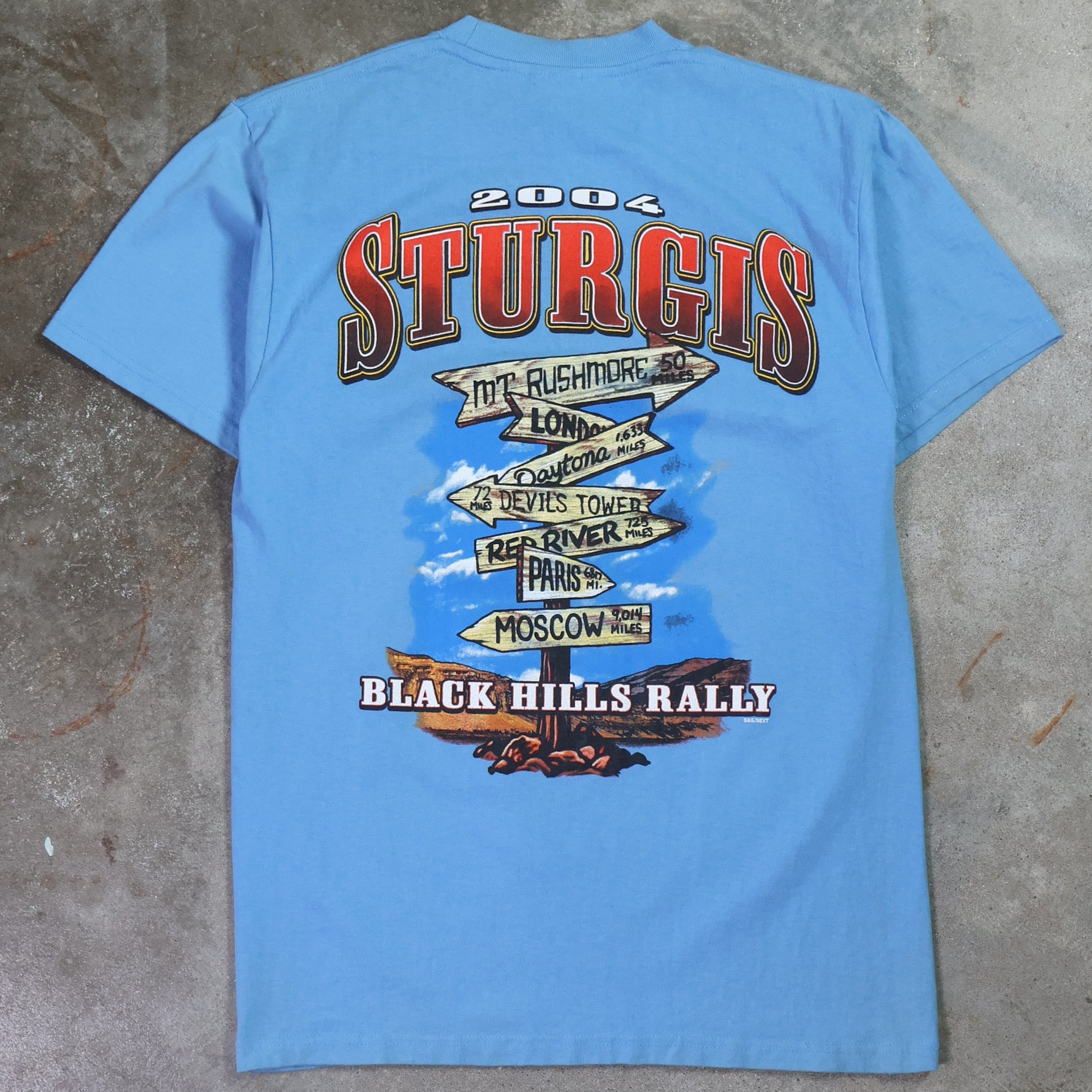 Sturgis Black Hills Rally T-Shirt 2004 (Medium)