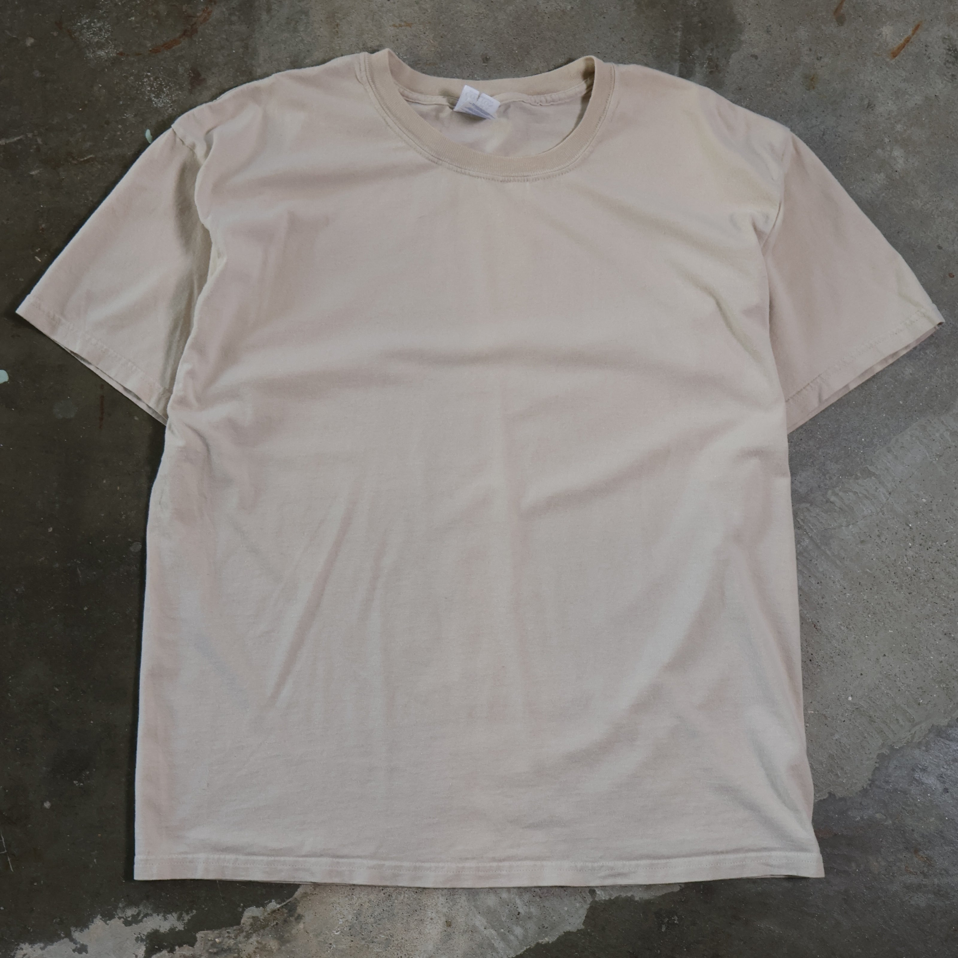 Tan Blank T-Shirt 90/00s (XL)