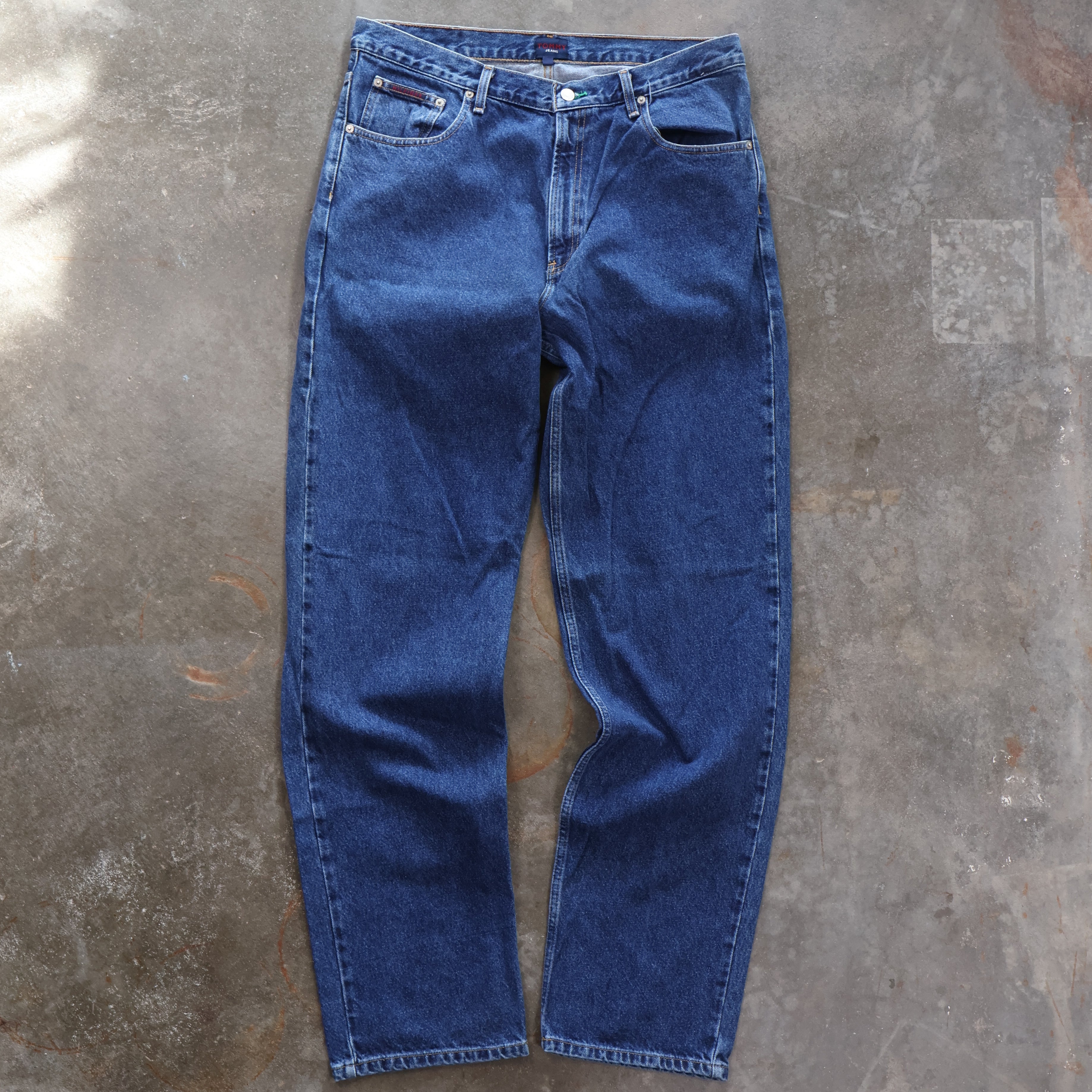 Tommy Hilfiger 90s Jeans (36")