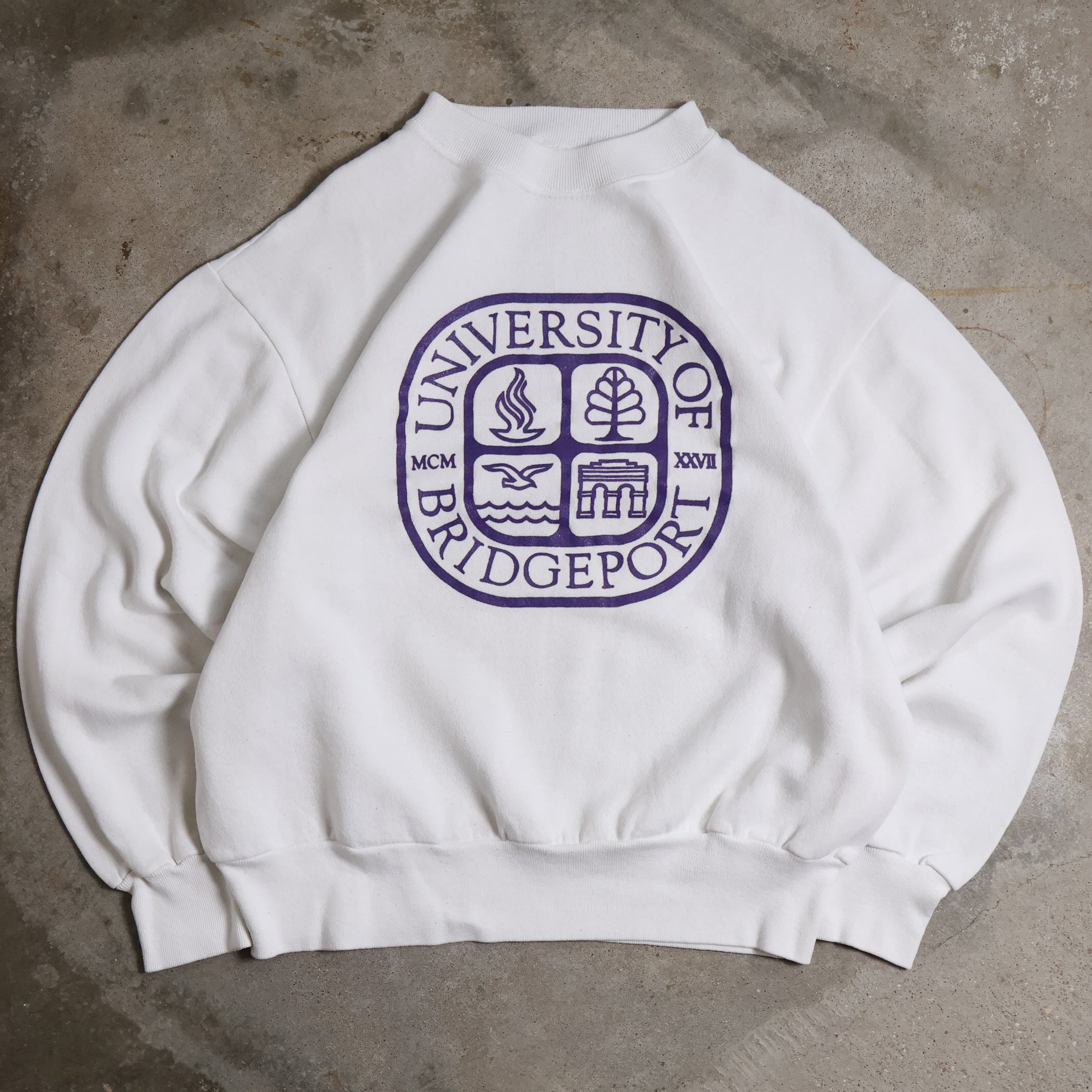 University of Bridgeport Sweatshirt 80s (Large)