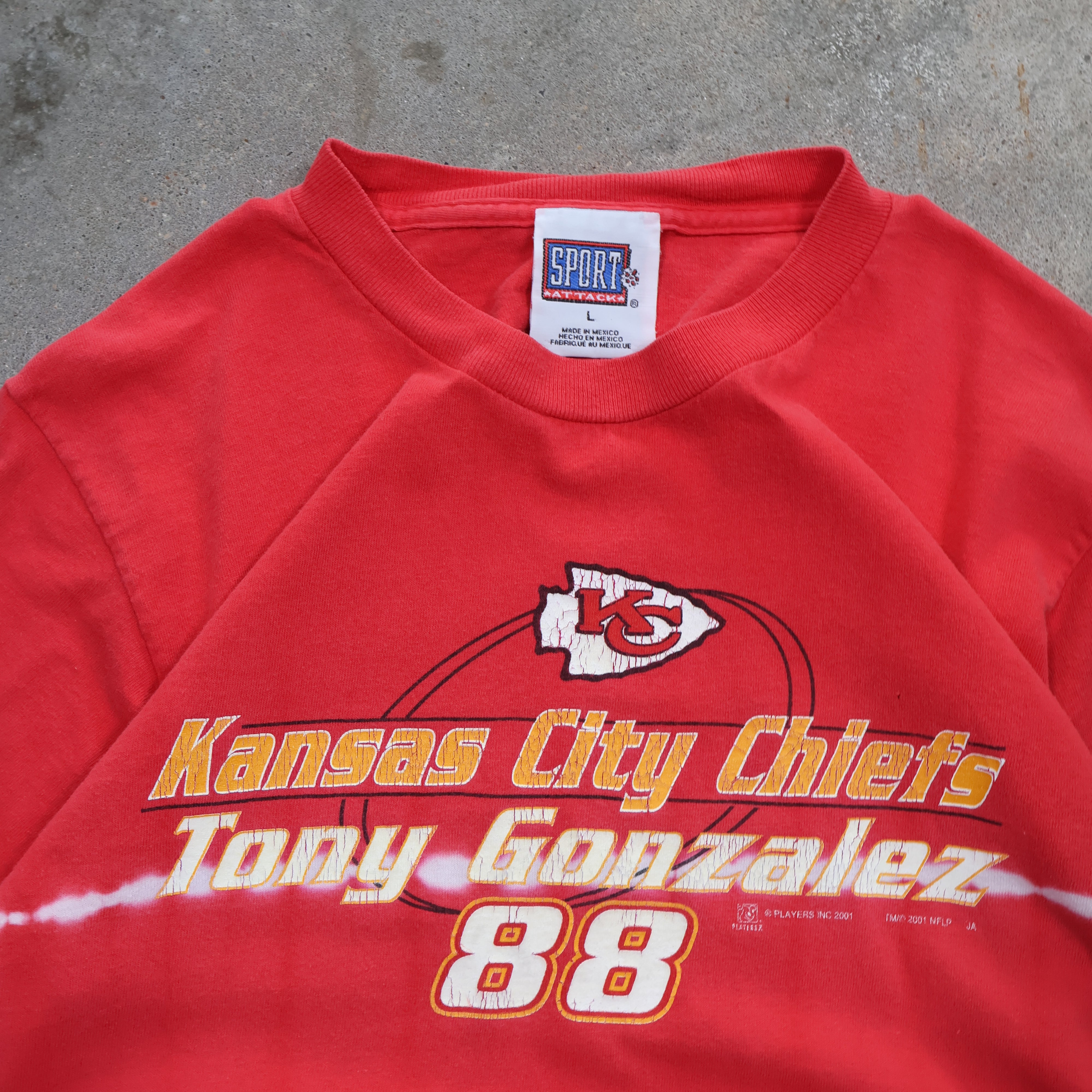 Kansas City Chiefs Tony Gonzalez T-Shirt 2001 (Small)