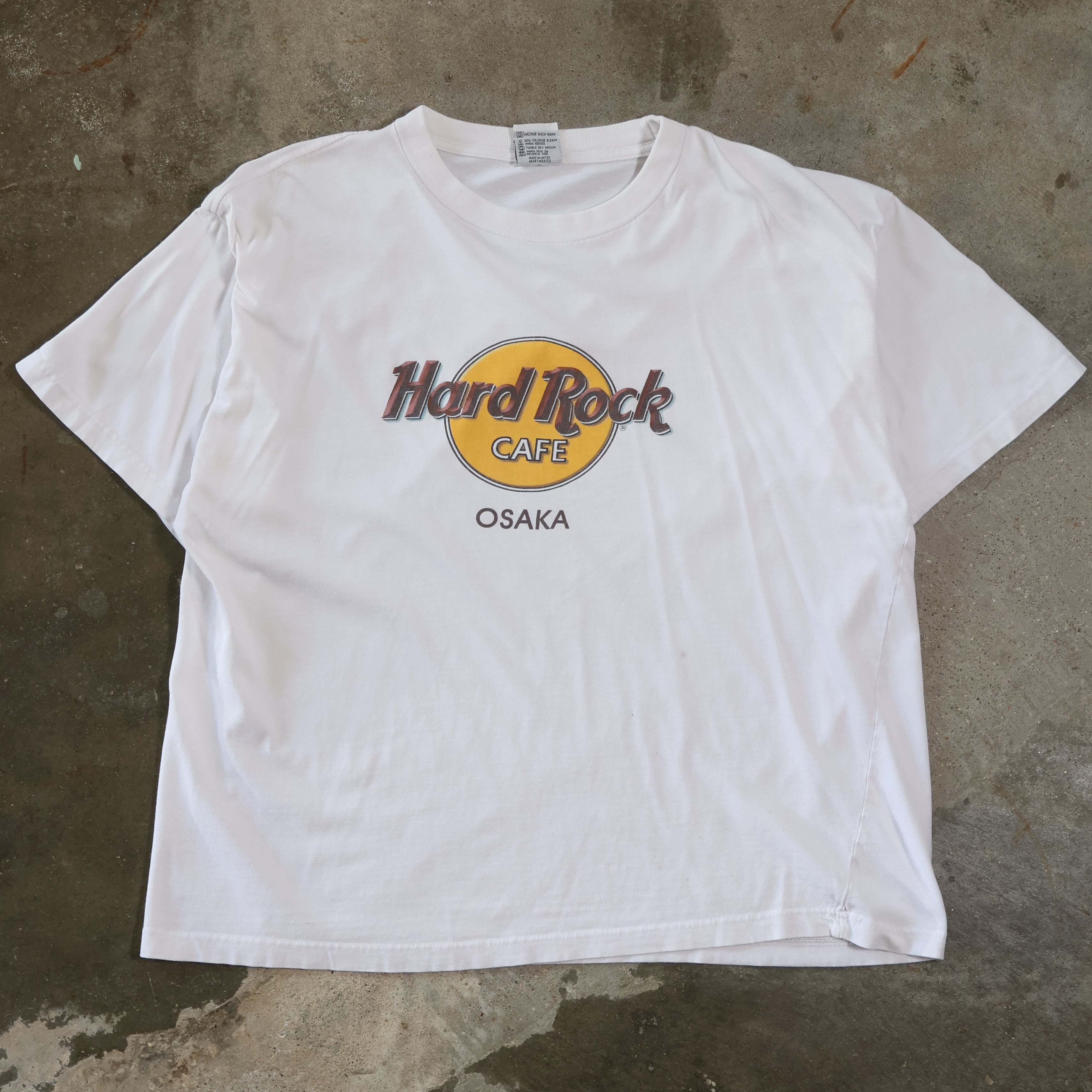 Hard Rock Cafe Osaka, Japan T-Shirt 90s (XL)