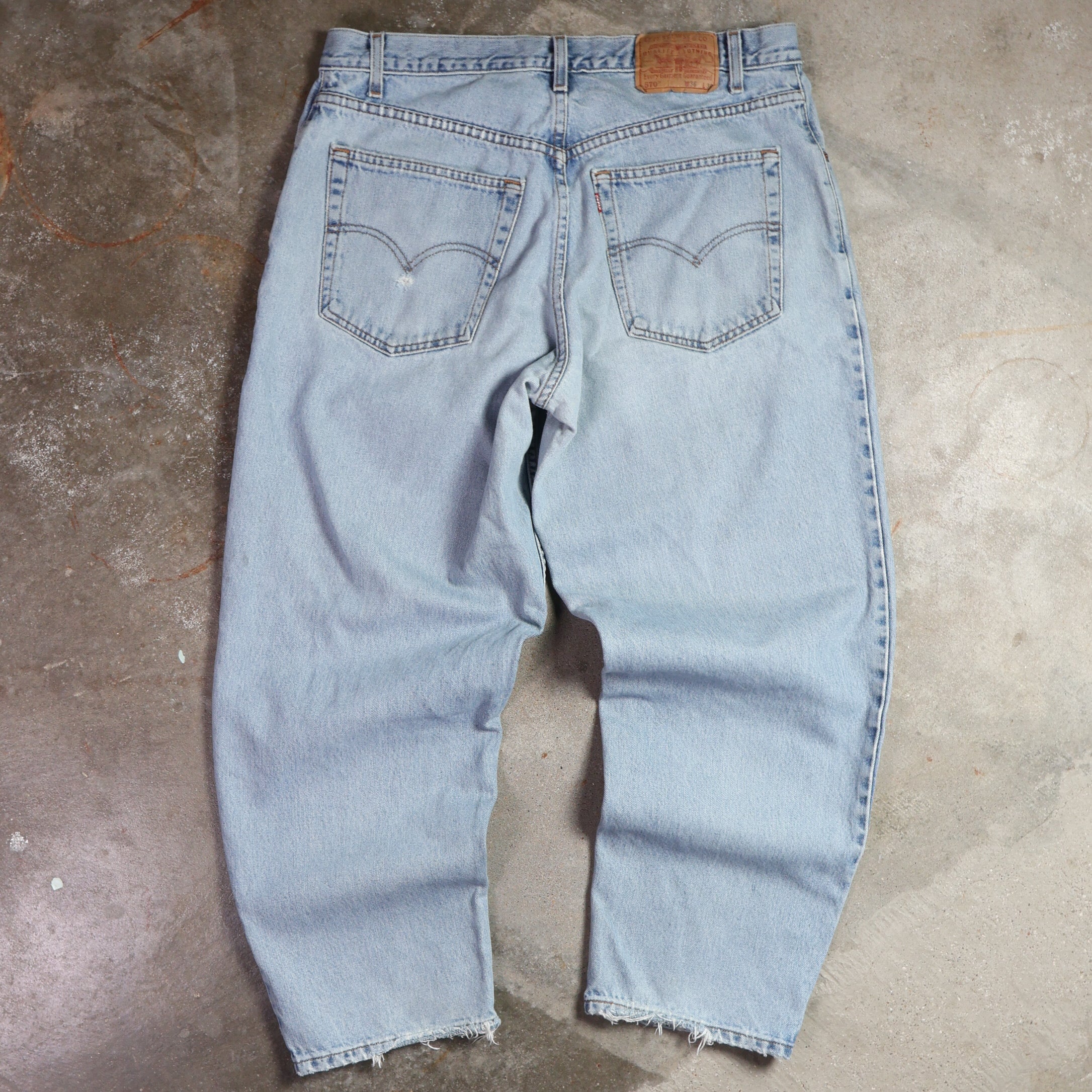 Levi's 570 Baggy Fit Jeans 1999 (36")