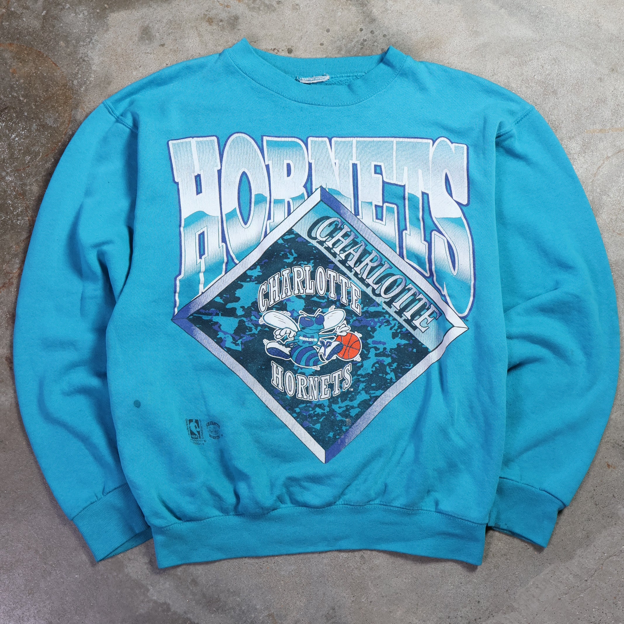 Charlotte Hornets NBA Sweatshirt 90s (Medium)