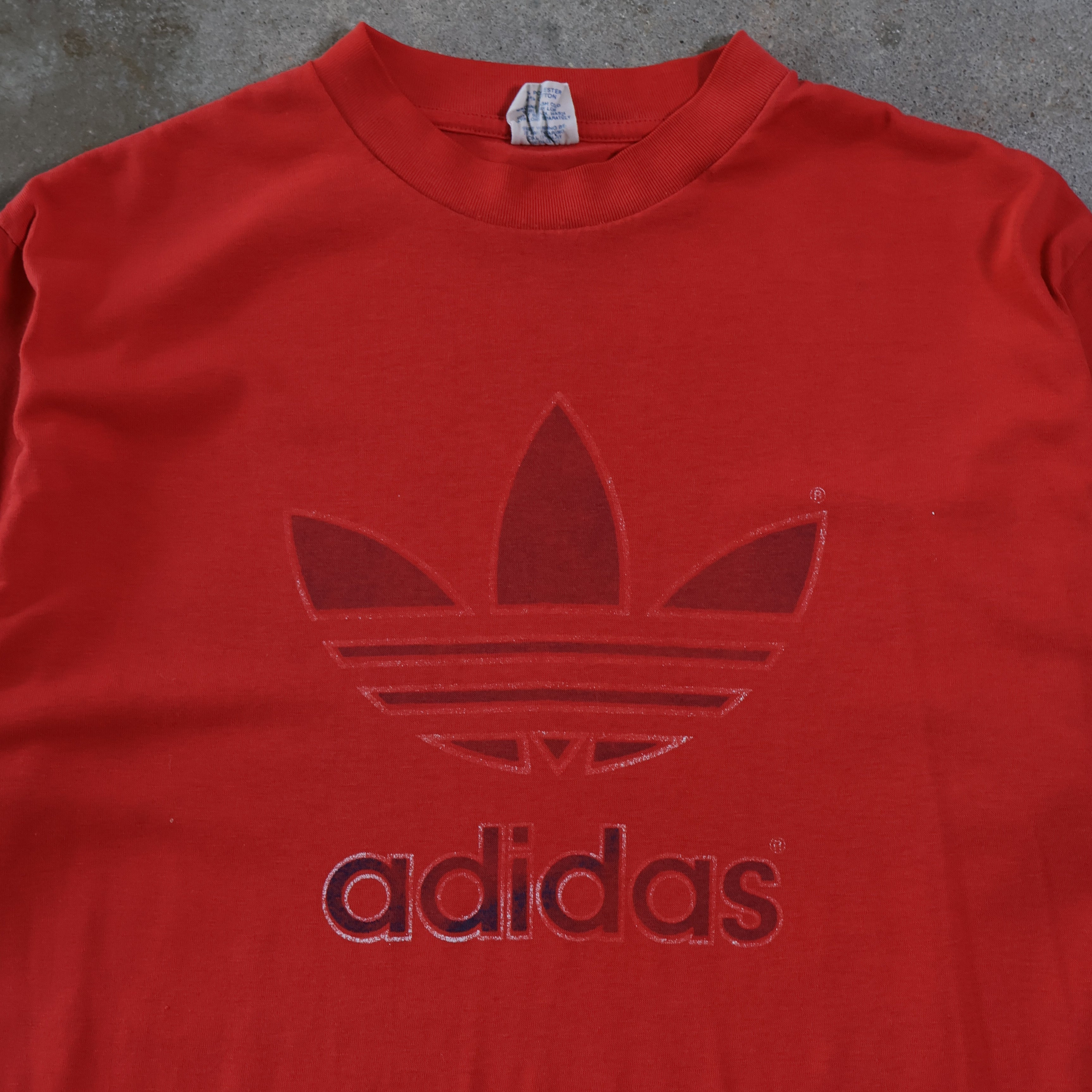 Red Adidas Original Logo T-Shirt 80s (Large)