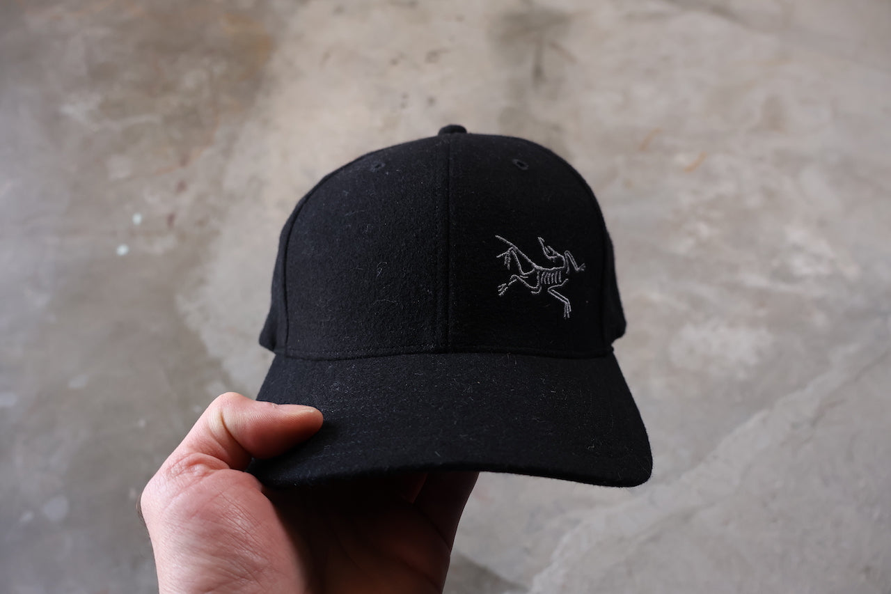 Arc’Teryx Fitted Hat